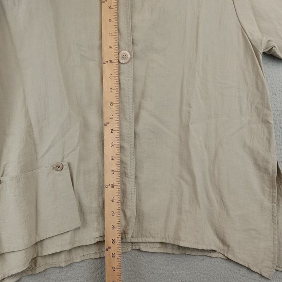 F.H. CLOTHING CO. Button-down Top shirt size M - Picture 6 of 8